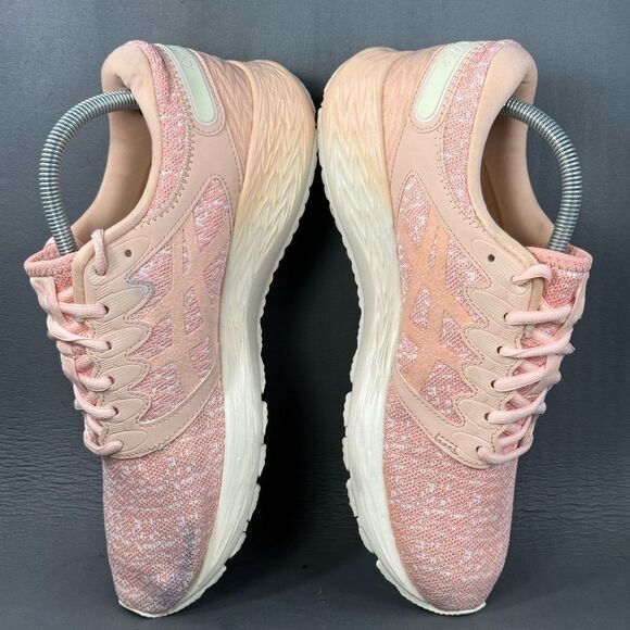 Asics Women's Roadhawk athletic sneaker running shoes size 10 - Picture 5 of 8